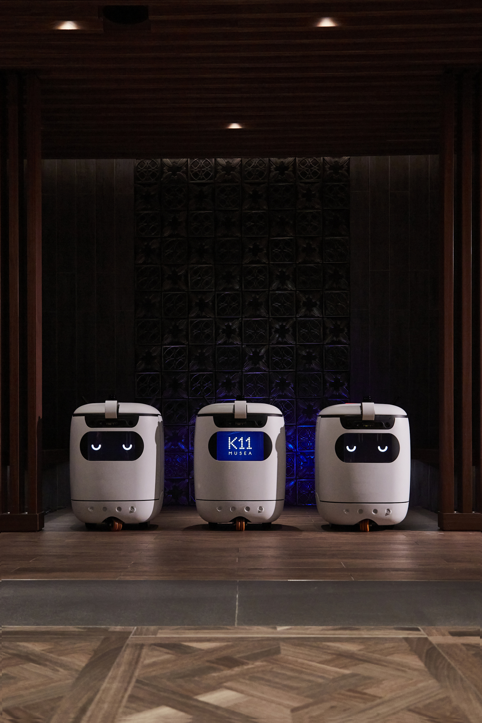 Vega Digital Awards Winner - K11 MUSEA’s Sanitisation Robots Waltz Through the Pandemic, K11 Hong Kong